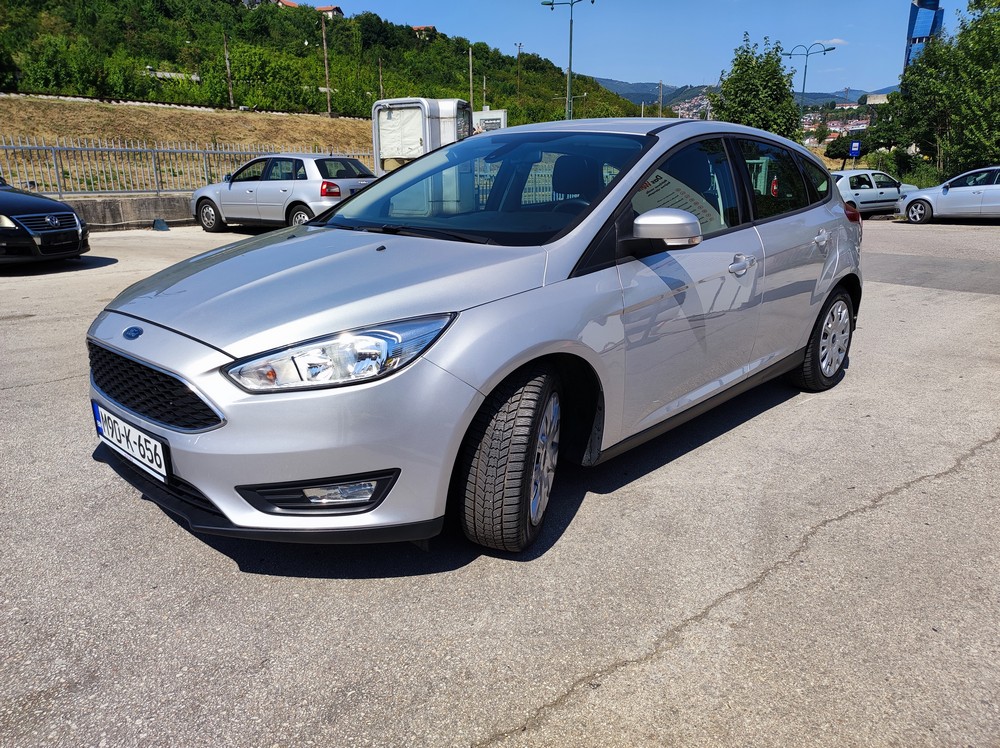 Ford Focus rent a car