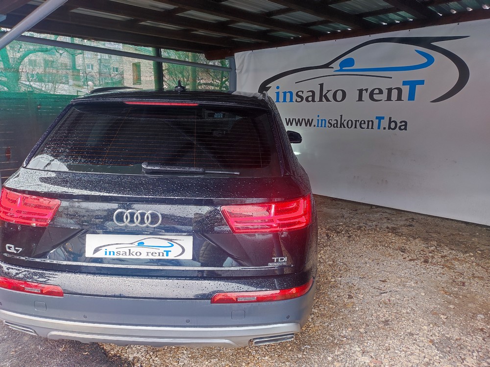 AUDI Q7 A/T rent a car