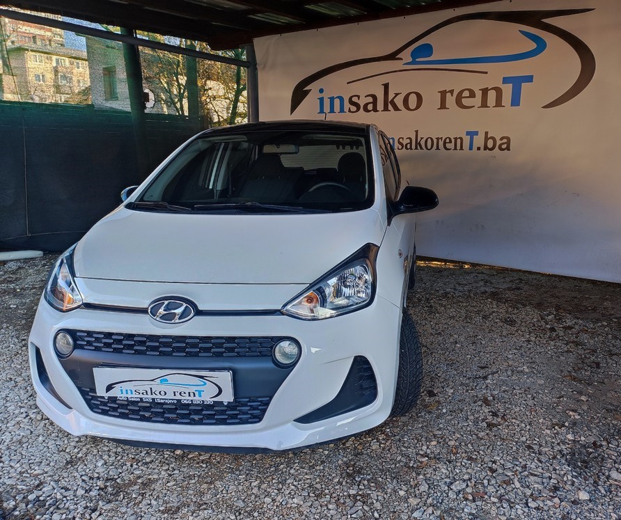 HYUNDAI i10  A/T rent a car